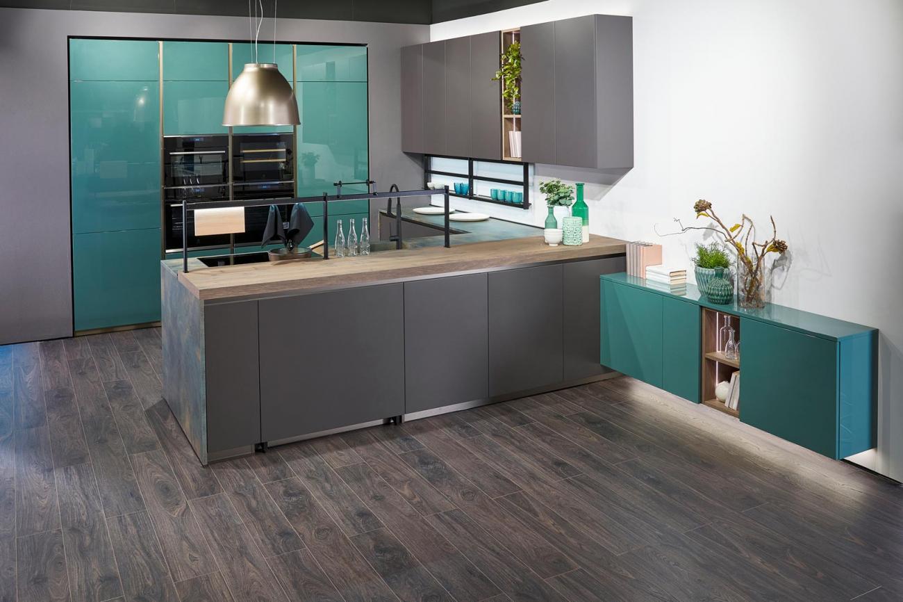 Modern Kitchens - Oltre - Composition 15
